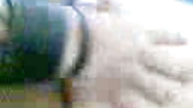 సెడక్టివ్ సెక్స్ సాంగ్స్ తెలుగు బ్లాక్ చిక్ అనా ఫాక్స్క్స్ తన తడి ఫ్యాన్సీని రుద్దుకుంటూ తిరుగుతోంది